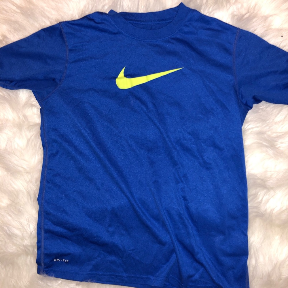 Nike dri fit shirt